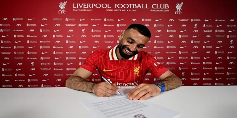 Buổi gia hạn hợp đồng của Salah